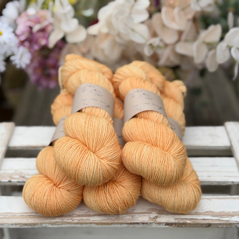 Rosedale 4ply in Cloudberry (Dyelot 220526)