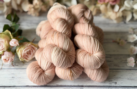 Brimham 4ply in Rose Bed (Dyelot 020626)