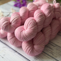Brimham 4ply in Blossom (Dyelot 020626)