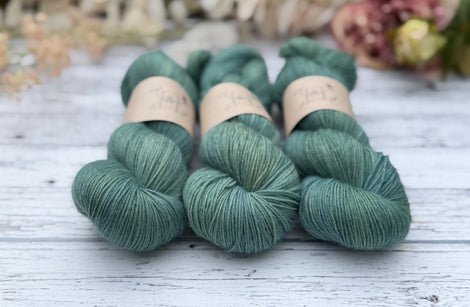Bowland 4ply in Marsh (Dyelot 020626)