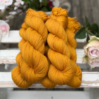 Hayton 4ply in Marigold (Dyelot 110626)