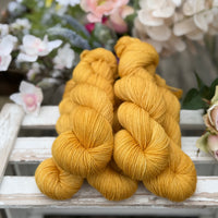 Hayton 4ply in Summer Harvest (Dyelot 110626)