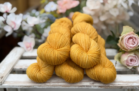 Hayton 4ply in Summer Harvest (Dyelot 110626)