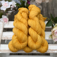 Hayton 4ply in Summer Harvest (Dyelot 110626)