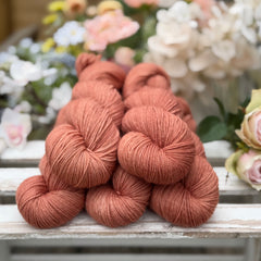 Hayton 4ply in Tomato (Dyelot 110626)