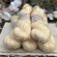 Eldwick Lace in Dahlia (Dyelot 070226)