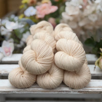 Hayton 4ply in Linen (Dyelot 110626)
