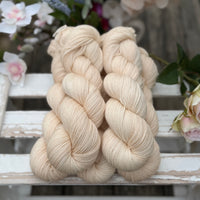 Hayton 4ply in Linen (Dyelot 110626)