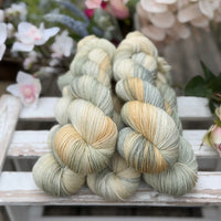 Hayton 4ply in Dyepot Luck (Dyelot 110626)