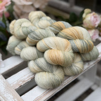 Hayton 4ply in Dyepot Luck (Dyelot 110626)