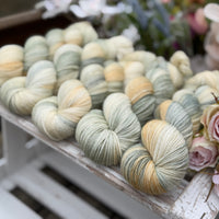Hayton 4ply in Dyepot Luck (Dyelot 110626)