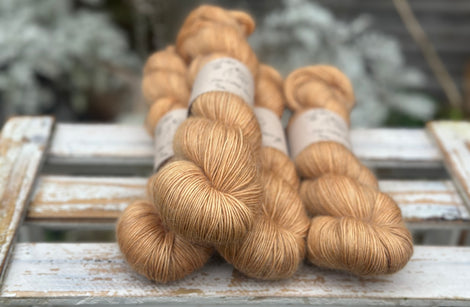 Coniston Fingering in Falling Leaves (Dyelot 090226)