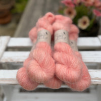 Eldwick Lace in Apricot Tulip (Dyelot 180626)