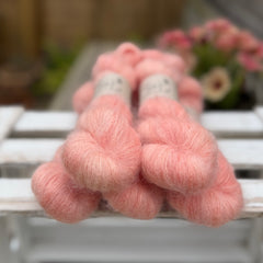 Eldwick Lace in Apricot Tulip (Dyelot 180626)