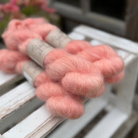 Eldwick Lace in Apricot Tulip (Dyelot 180626)