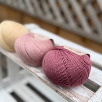 Three colour Milburn 4ply/fingering weight yarn pack - Pinks (150g)
