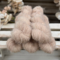 Lowther Lace in Driftwood (Dyelot 150726)