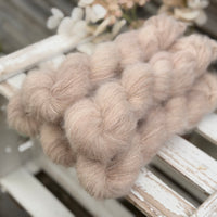 Lowther Lace in Driftwood (Dyelot 150726)
