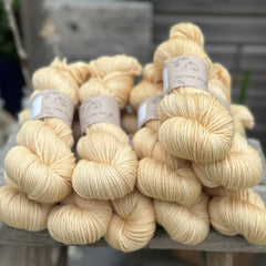Pendle DK in Whispering Grass  (Dyelot 200825)