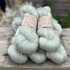 Silverdale DK in Silver Birch (Dyelot 070825)