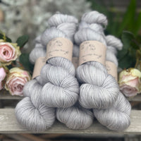Titus 4ply in Echinops (Dyelot 260825)