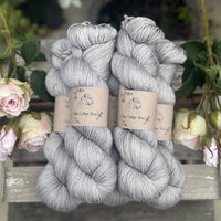 Titus 4ply in Echinops (Dyelot 260825)