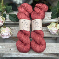 Titus 4ply in Red Kite (Dyelot 260825)