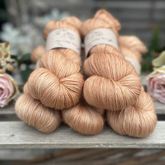 Titus 4ply in Falling Leaves (Dyelot 260825)