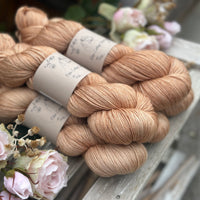 Titus 4ply in Falling Leaves (Dyelot 260825)
