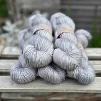 Titus DK in Echinops (Dyelot 120925)