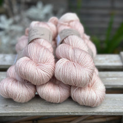 Titus DK in Stonecrop (Dyelot 120925)