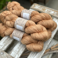 Pendle DK in Falling Leaves (Dyelot 120925)