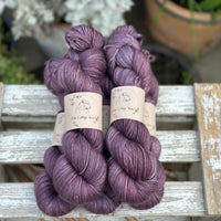 Carlisle Fingering in Elderberry (Dyelot 120925)