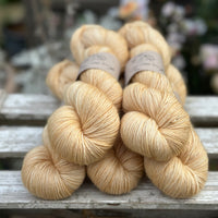 Carlisle Fingering in Whispering Grass (Dyelot 120925)