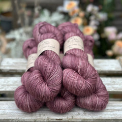 Carlisle Fingering in Heliotrope (Dyelot 120925)