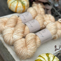 Carlisle Chunky in Whispering Grass (Dyelot 101224)