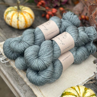 Silverdale DK in Hyssop (Dyelot 220925)