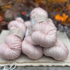 Silverdale DK in Stonecrop (Dyelot 220925)