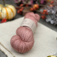 Rosedale 4ply in Rambling Rose (Dyelot 230925)