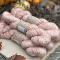 Coniston Fingering in Stonecrop (Dyelot 250925)