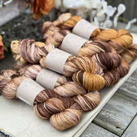 Pendle Aran in Dyepot Luck (Dyelot 151026)