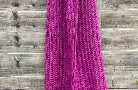 Handknitted scarf in baby alpaca